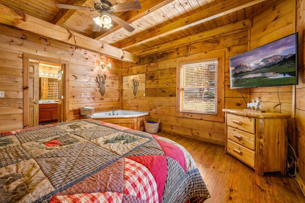 Charming Cabin W/ Hot Tub, Game Room, Top Location Pigeon Forge Exterior foto